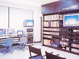 Non-Linear Vision Edit Room